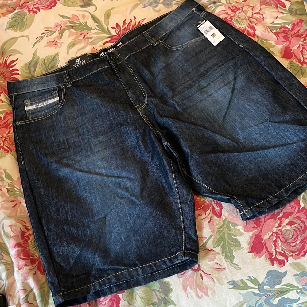 ECKO UNLTD  Size 44 Men's Bermuda Denim Shorts Med/Dark Blue Cozy Fit $54 NEW